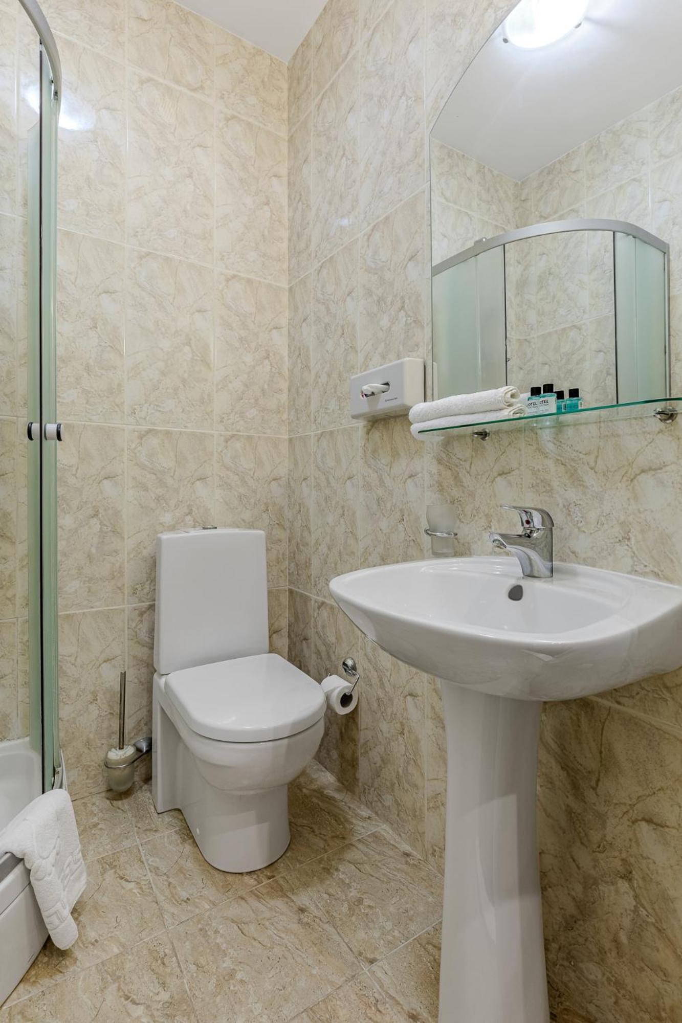 Gallery Hotel Gintama Apgrade Kiev Bilik gambar