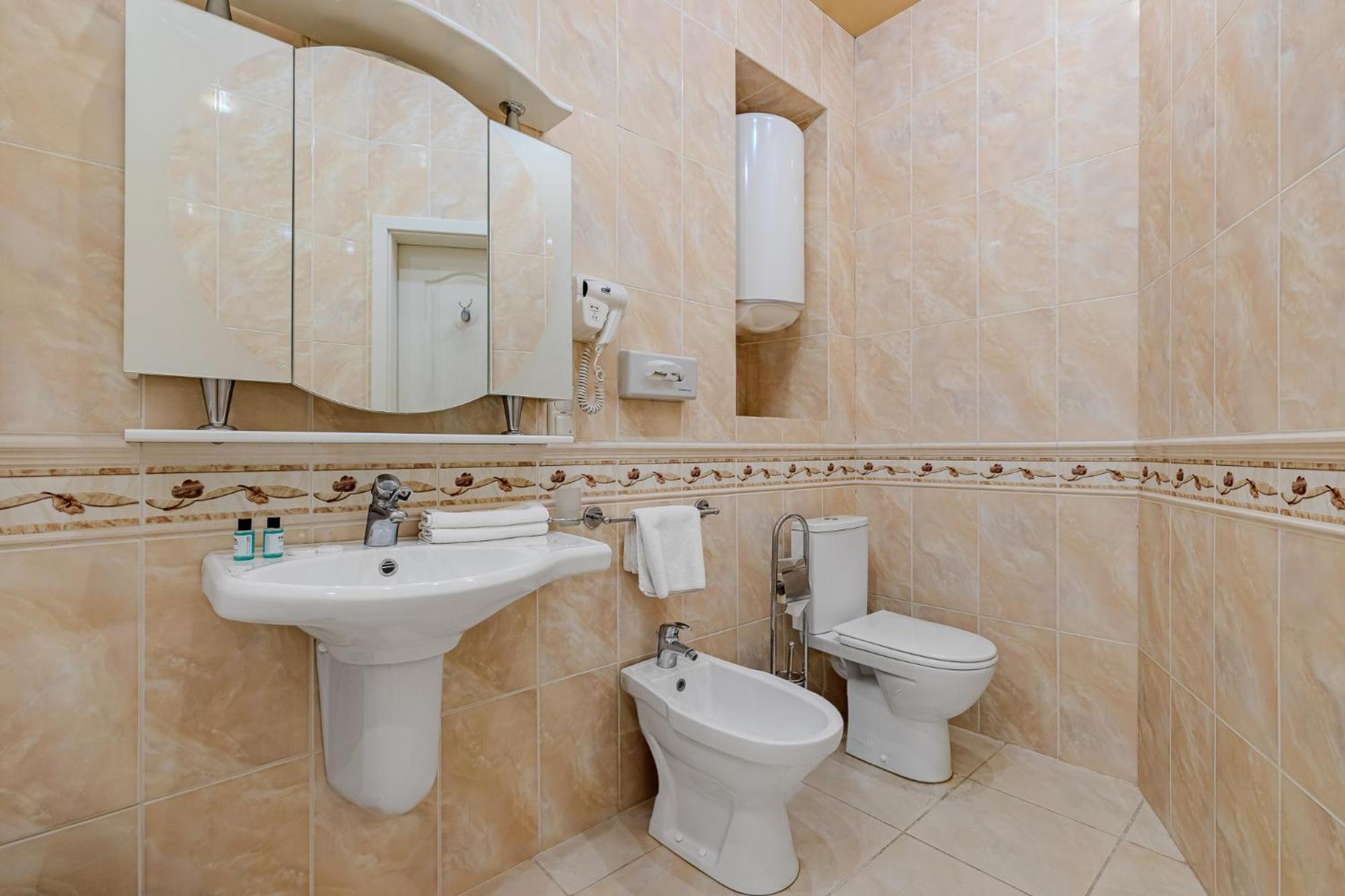 Gallery Hotel Gintama Apgrade Kiev Luaran gambar