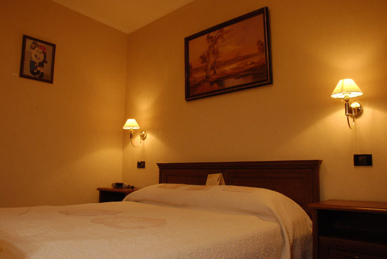 Gallery Hotel Gintama Apgrade Kiev Luaran gambar